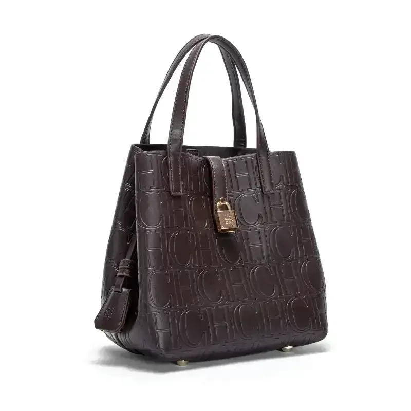 Bolsa Tote Embossed Letter: Elegância em Relevo e Design Atemporal - Imagem 12