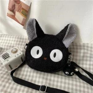 Bolsa Soft Kawaii: Charme e Estilo Japonês em Pelúcia