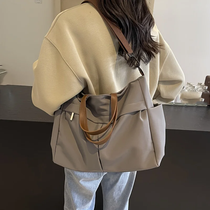 Bolsa Tote Nylon Soft: Espaço e Elegância para sua Rotina - Imagem 3