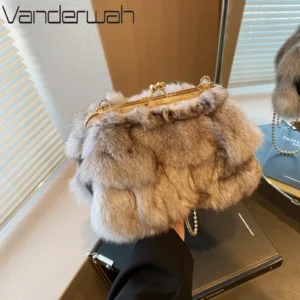 Bolsa Pearl Luxury: Elegância em Pelúcia