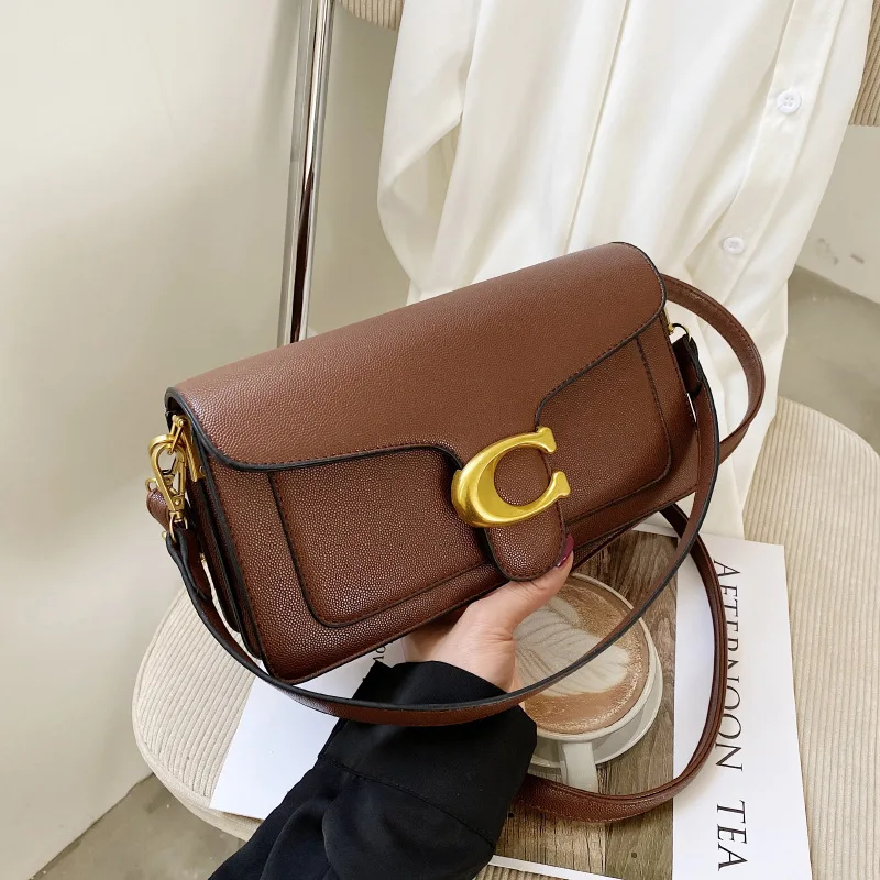 Bolsa Square Modern: O Estilo Versátil da Baguete com Alça Dupla - Imagem 7